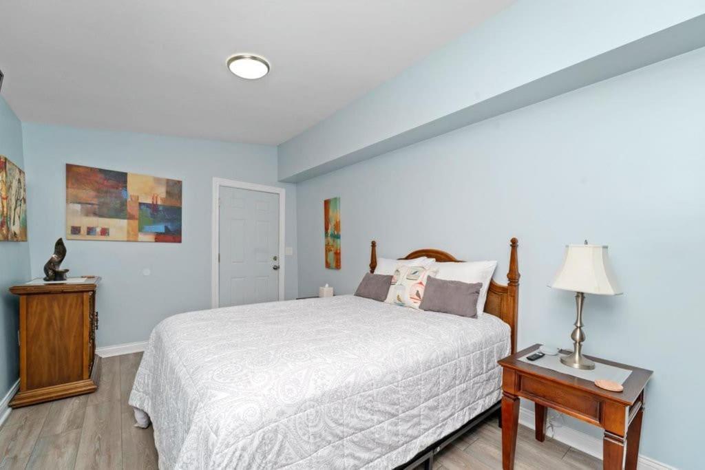Cozy, Top-Floor 3Br Loft With Balcony In West Town 芝加哥 外观 照片
